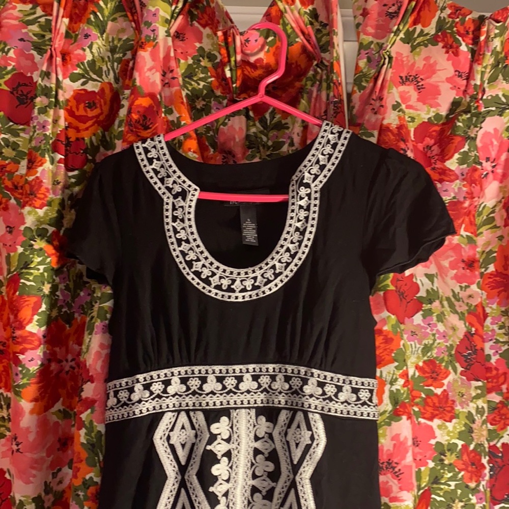 INC Dress Embroidered Black and White size petite small - Picture 4 of 11
